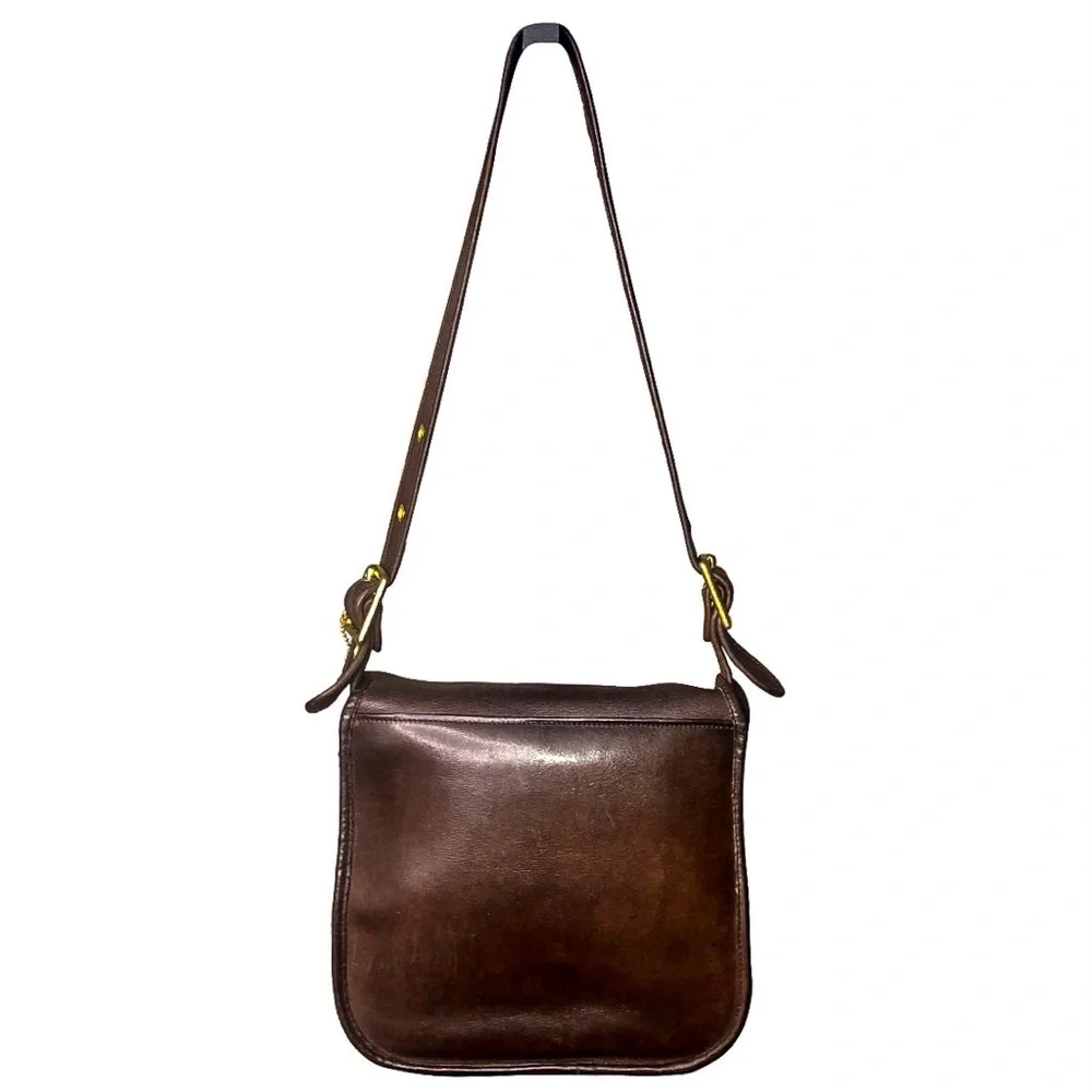 Vintage COACH Mahogany Brown Glove Tanned Leather Courier Saddle Bag EUC NYC